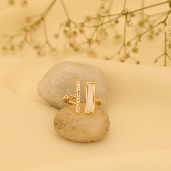 Dual Bar Iced Marble Ring